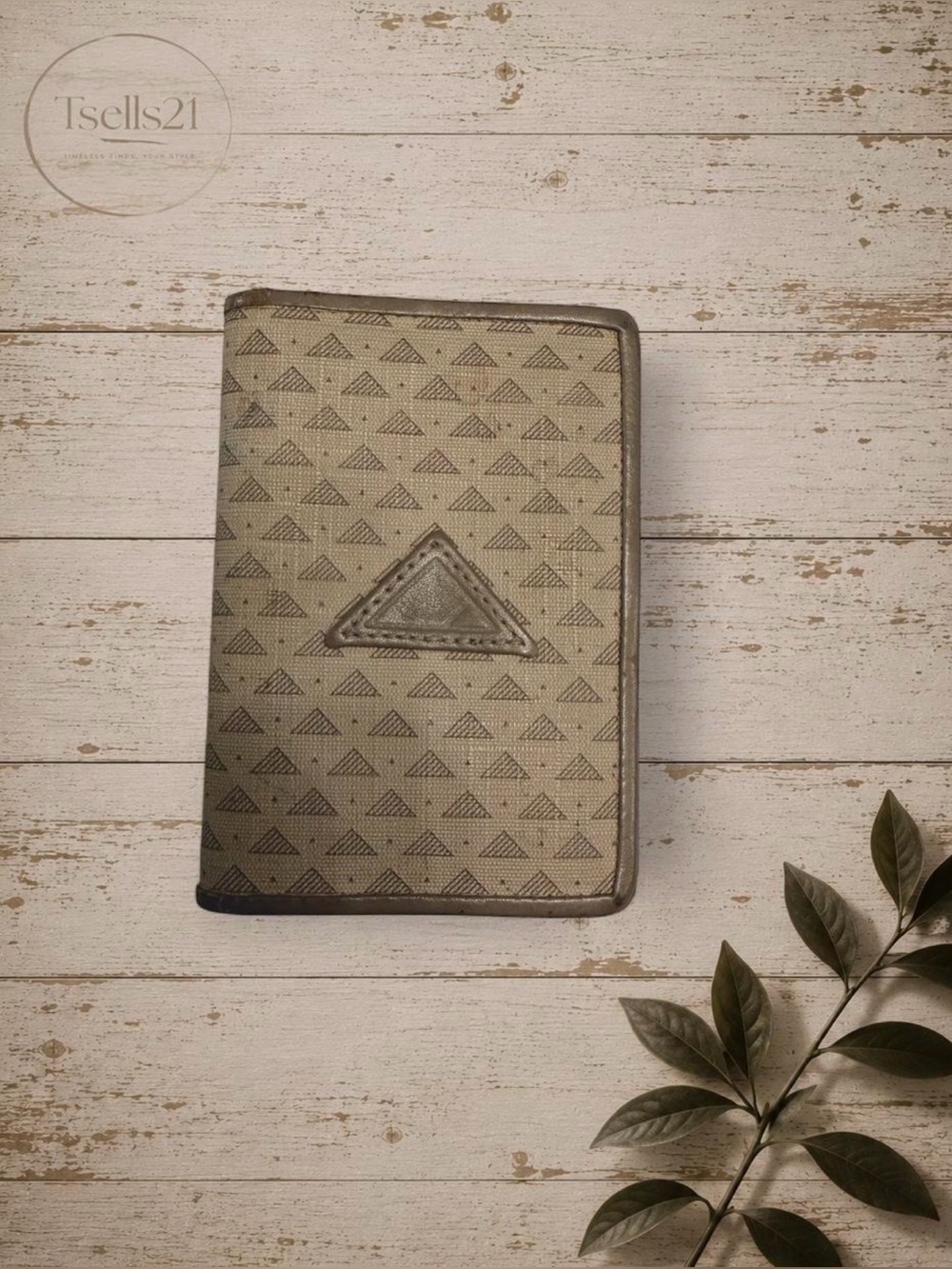 Liz Claiborne Vintage Tri-Fold Wallet